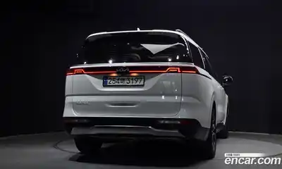 Kia Canival 2023 3.5 Автомат в Москве № 535220, миниатюра 4