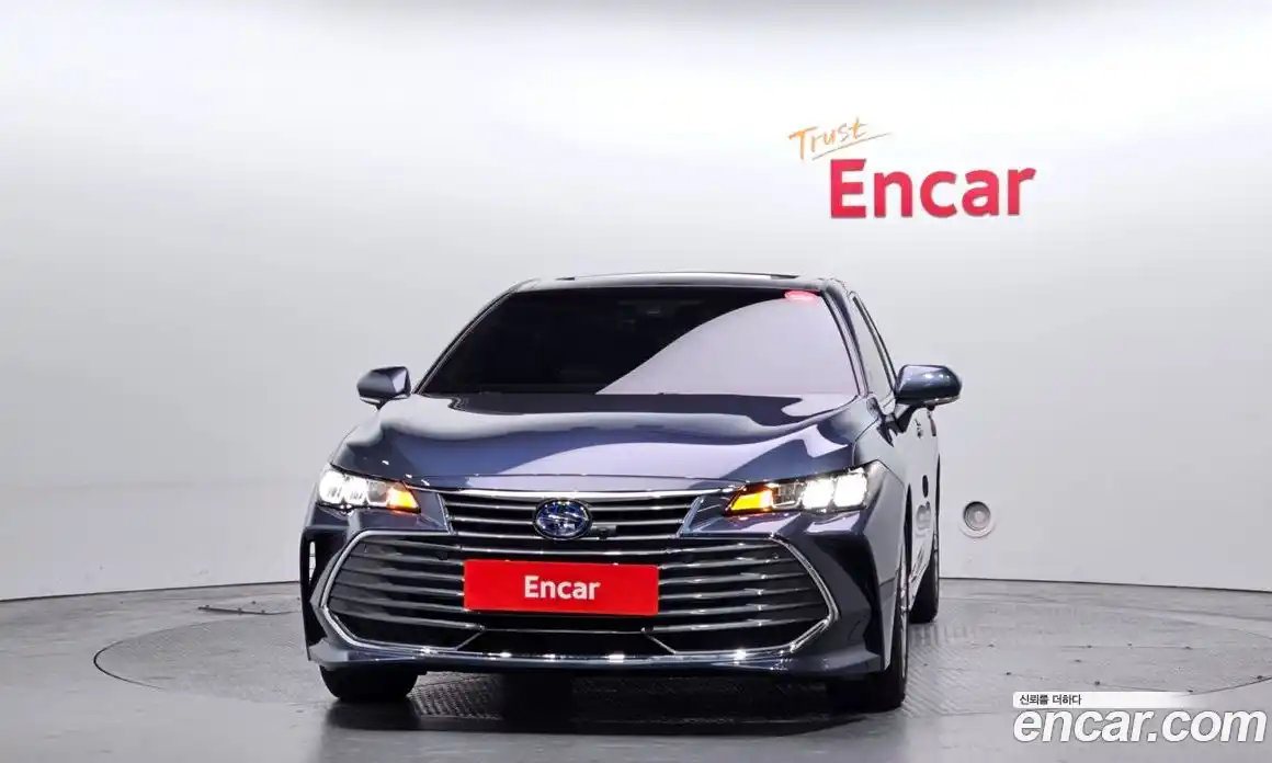 Toyota Avalon 2022 2.5 Автомат в Москве № 535447, фото 3