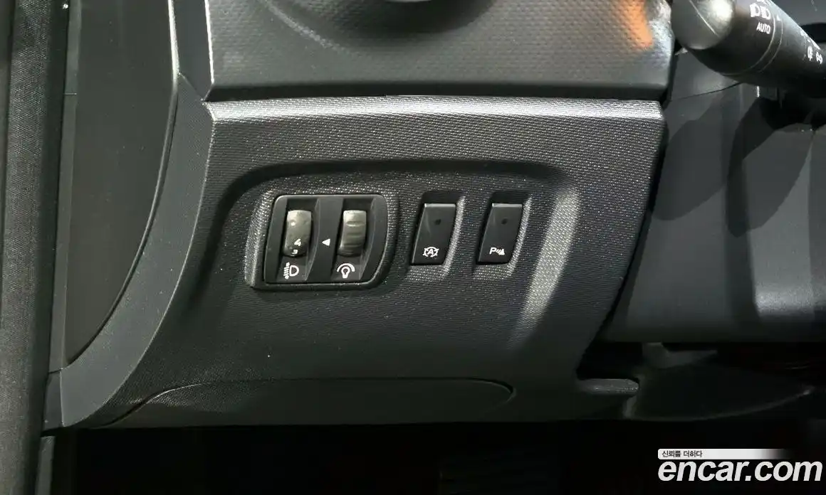 Renault QM3 2016 1.5 Автомат в Москве № 535702, фото 14