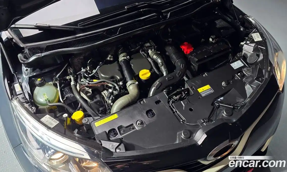 Renault QM3 2016 1.5 Автомат в Москве № 535702, фото 6