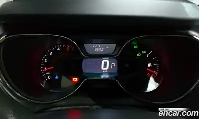 Renault QM3 2016 1.5 Автомат в Москве № 535702, миниатюра 8