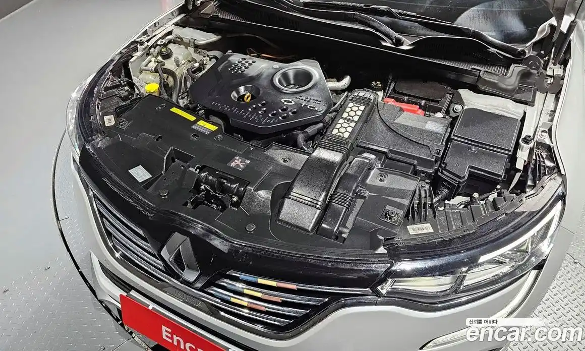 Renault SM6 2019 1.6 Автомат в Москве № 535871, фото 6