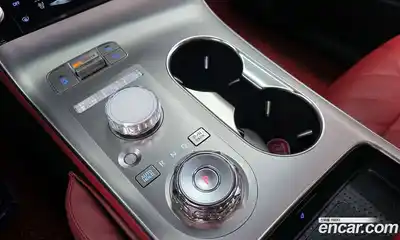 Genesis GV70 2025 2.5 Автомат в Москве № 536139, миниатюра 9