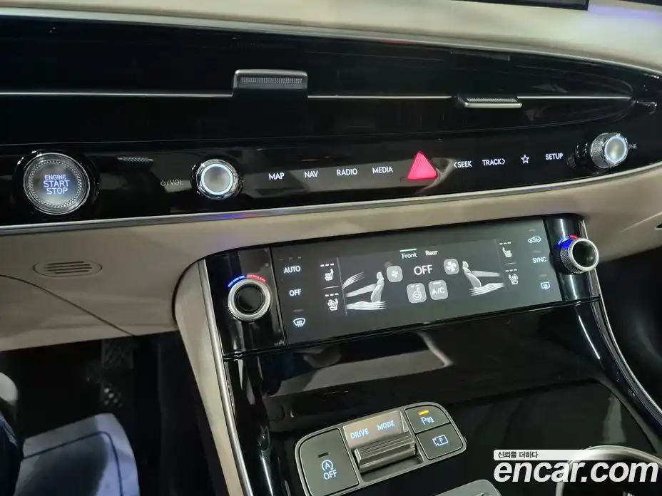 Genesis GV70 2025 2.5 Автомат в Москве № 536267, фото 13