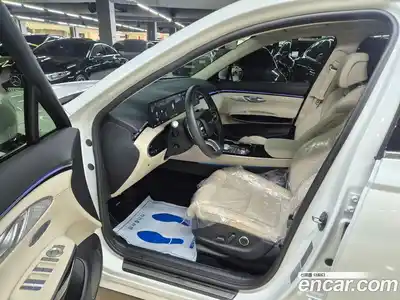 Genesis GV70 2025 2.5 Автомат в Москве № 536267, миниатюра 8