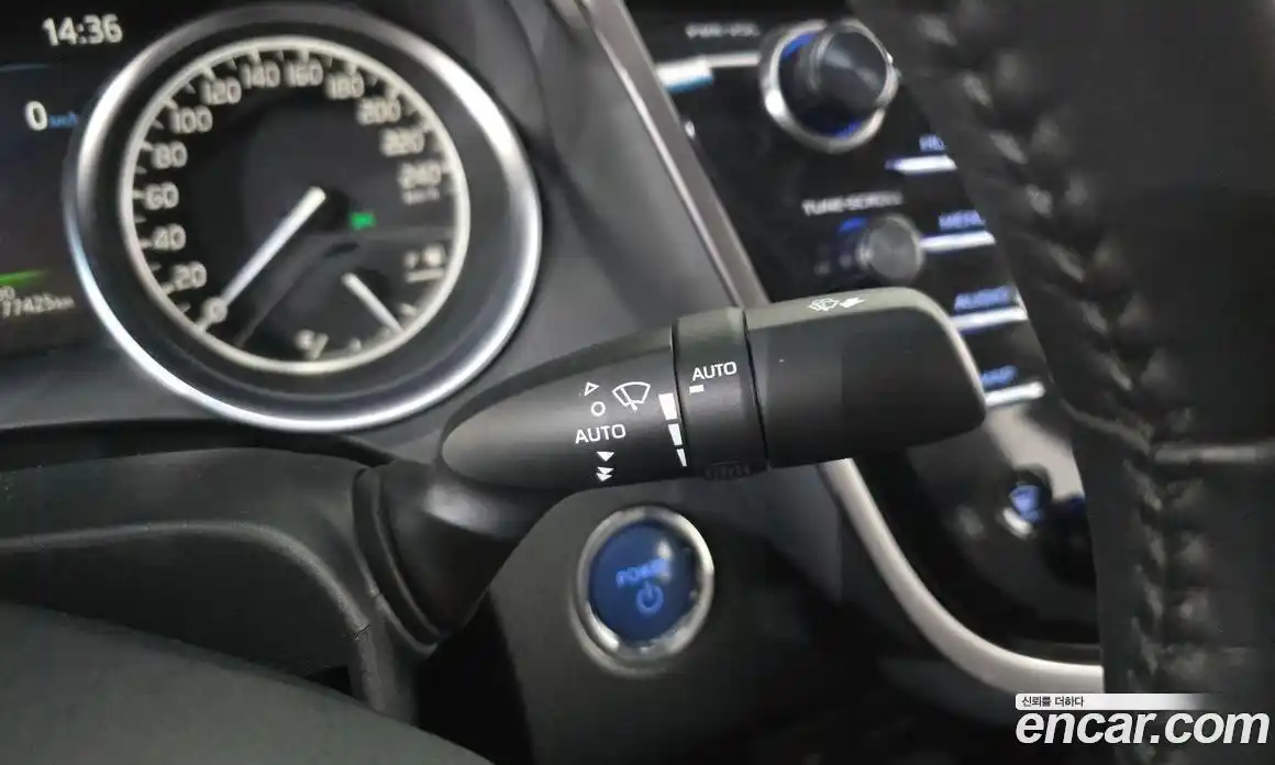 Toyota Camry 2019 2.5 Автомат в Москве № 536441, фото 18