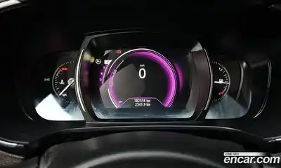 Renault QM6 2018 2.0 Автомат в Москве № 536499, миниатюра 8