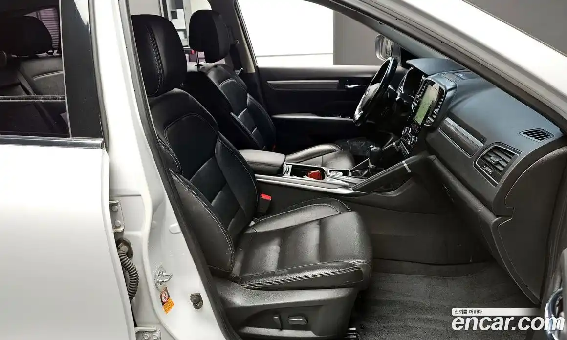 Renault QM6 2018 2.0 Автомат в Москве № 536499, фото 10