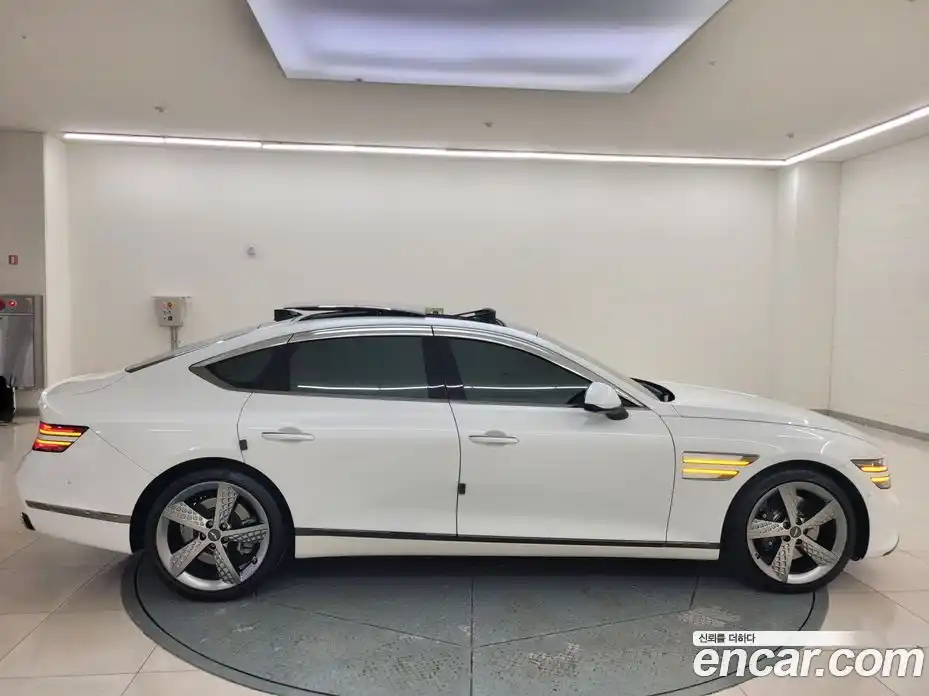 Genesis G80 2022 2.5 Автомат в Москве № 536599, фото 19