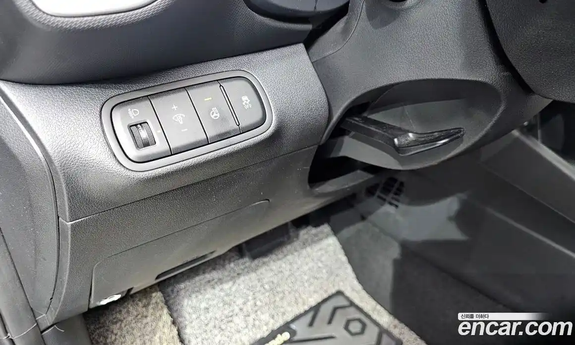 Hyundai Venue 2023 1.6 Автомат в Москве № 5365, фото 13