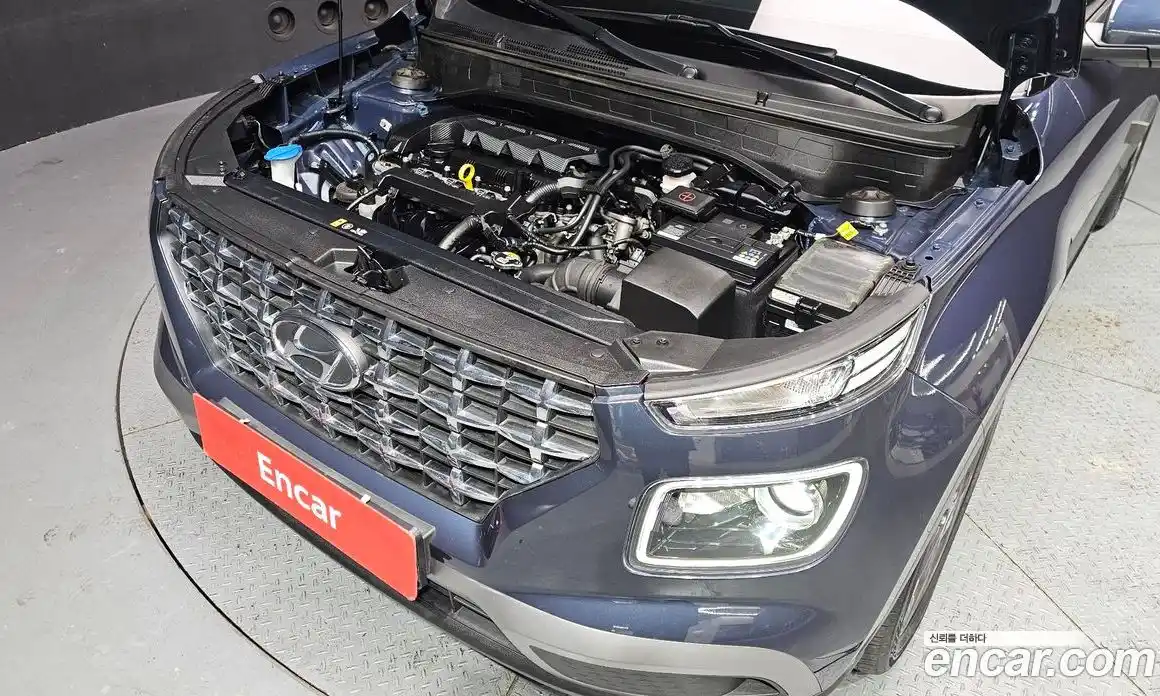 Hyundai Venue 2023 1.6 Автомат в Москве № 5365, фото 6