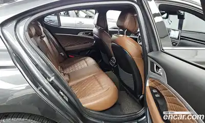 Genesis G70 2018 2.0 Автомат в Москве № 536611, миниатюра 12