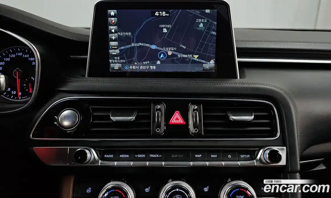 Genesis G70 2018 2.0 Автомат в Москве № 536611, фото 14