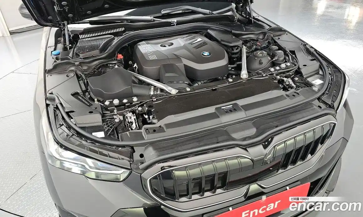 BMW 5-Series 2025 2.0 Автомат в Москве № 537882, фото 6