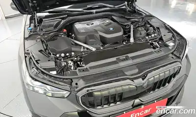 BMW 5-Series 2025 2.0 Автомат в Москве № 537882, миниатюра 6