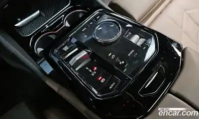 BMW 5-Series 2025 2.0 Автомат в Москве № 537882, миниатюра 9