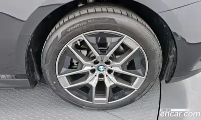 BMW 5-Series 2025 2.0 Автомат в Москве № 537901, миниатюра 5