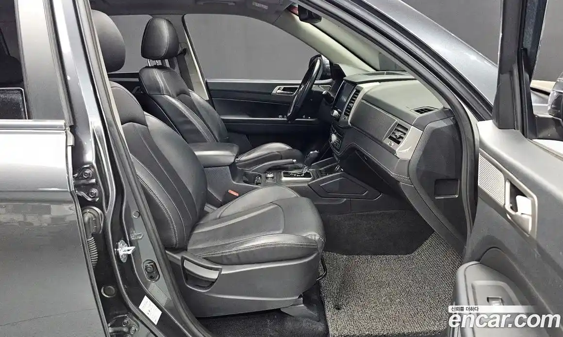 SsangYong Rexton 2018 2.2 Автомат в Москве № 539229, фото 11