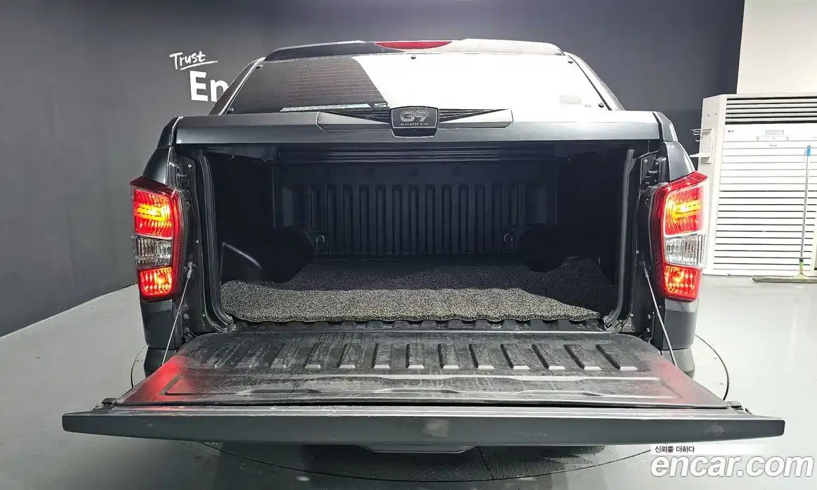 SsangYong Rexton 2018 2.2 Автомат в Москве № 539229, фото 20