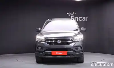 SsangYong Rexton 2018 2.2 Автомат в Москве № 539229, миниатюра 3