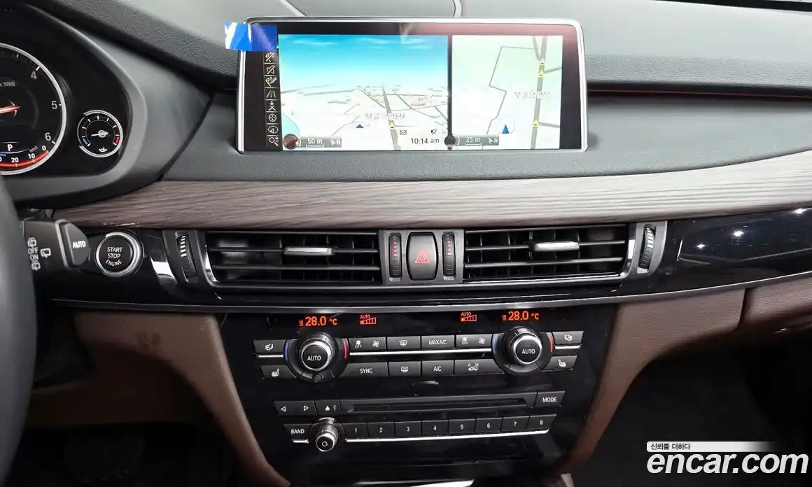 BMW X5 2016 3.0 Автомат в Москве № 539785, фото 15