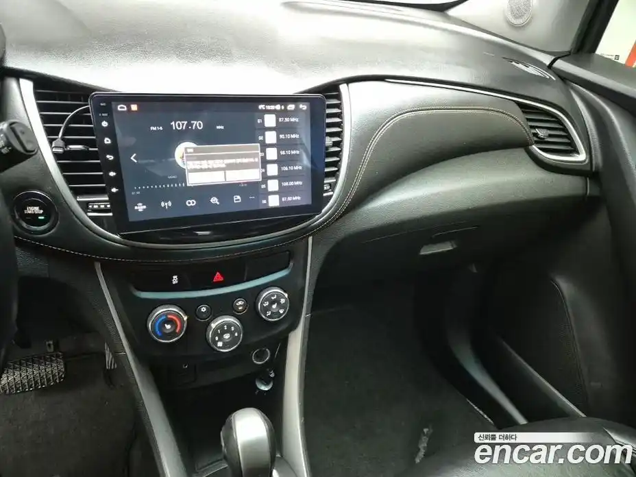 Chevrolet Trax 2018 1.4 Автомат в Москве № 540218, фото 10