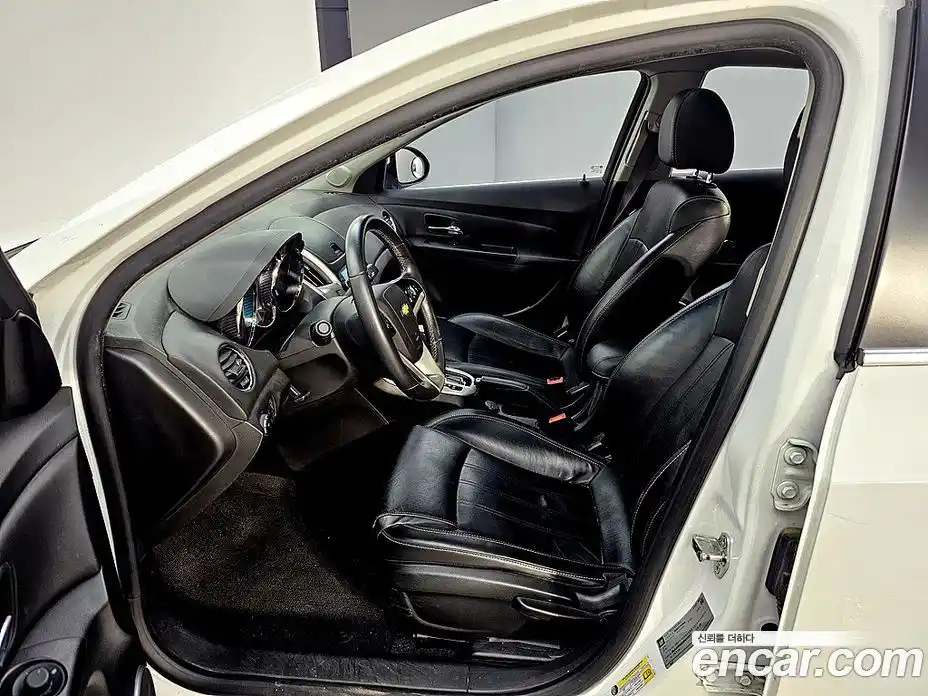 Chevrolet Cruze 2014 1.4 Автомат в Москве № 540397, фото 8