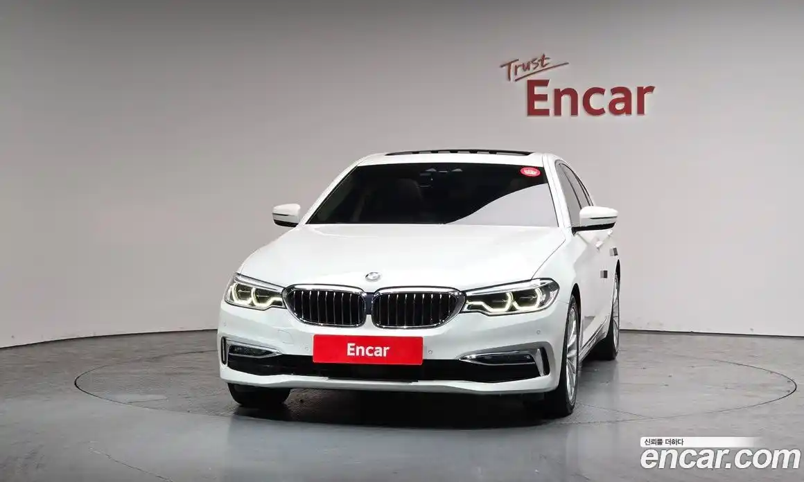 BMW 5-Series 2018 2.0 Автомат в Москве № 540890, фото 3