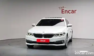 BMW 5-Series 2018 2.0 Автомат в Москве № 540890, миниатюра 3