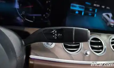 Mercedes-Benz E-Class 2021 2.0 Автомат в Москве № 542641, миниатюра 9