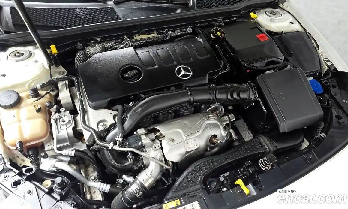 Mercedes-Benz CLA-Class 2020 2.0 Автомат в Москве № 542726, фото 5