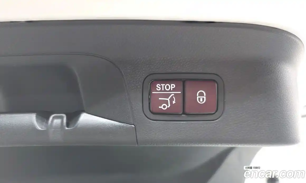 Mercedes-Benz GLC-Class 2018 2.1 Автомат в Москве № 543333, фото 20