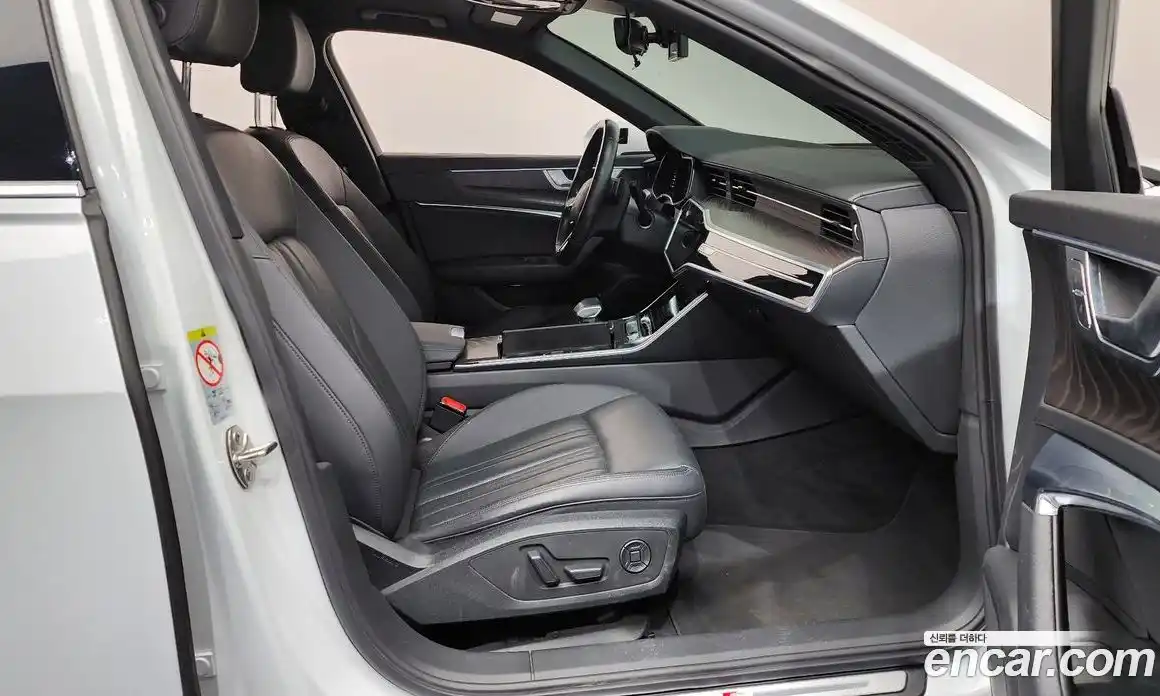 Audi A6 2020 2.0 Автомат в Москве № 544120, фото 11