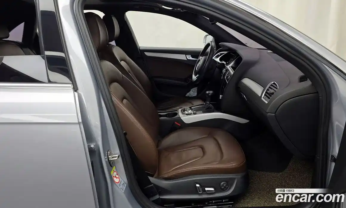 Audi A4 2016 2.0 Автомат в Москве № 544460, фото 11