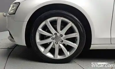 Audi A4 2015 2.0 Автомат в Москве № 544589, миниатюра 5