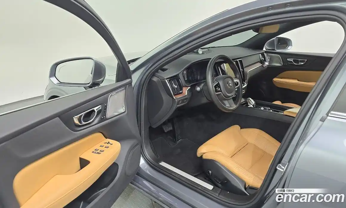 Volvo S60 2021 2.0 Автомат в Москве № 545070, фото 10