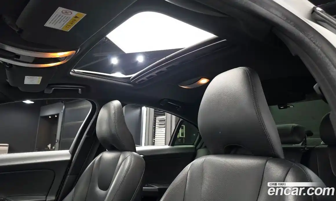 Volvo S60 2015 2.0 Автомат в Москве № 545260, фото 16