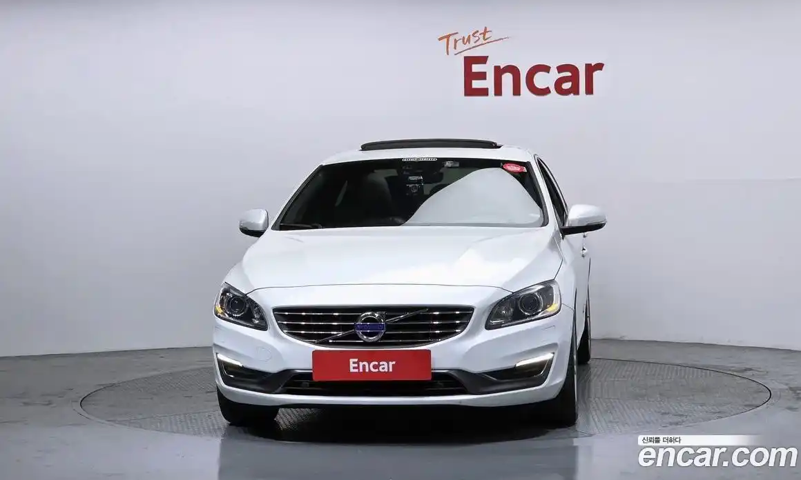 Volvo S60 2015 2.0 Автомат в Москве № 545260, фото 3