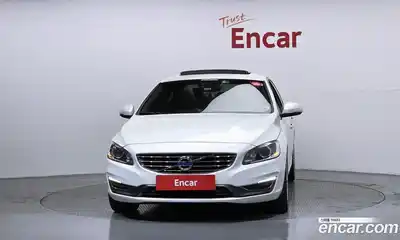 Volvo S60 2015 2.0 Автомат в Москве № 545260, миниатюра 3