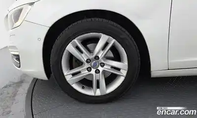 Volvo S60 2015 2.0 Автомат в Москве № 545260, миниатюра 5