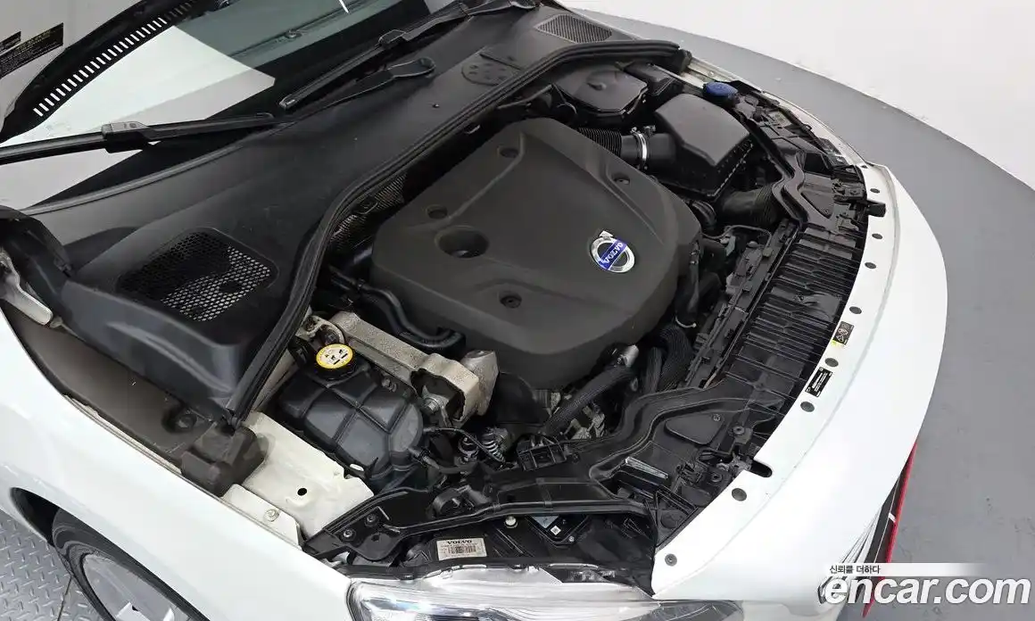 Volvo S60 2015 2.0 Автомат в Москве № 545260, фото 6