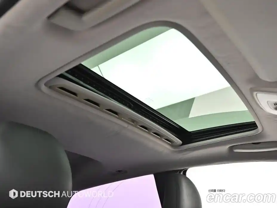 Volvo C30 2009 2.4 Автомат в Москве № 545283, фото 18