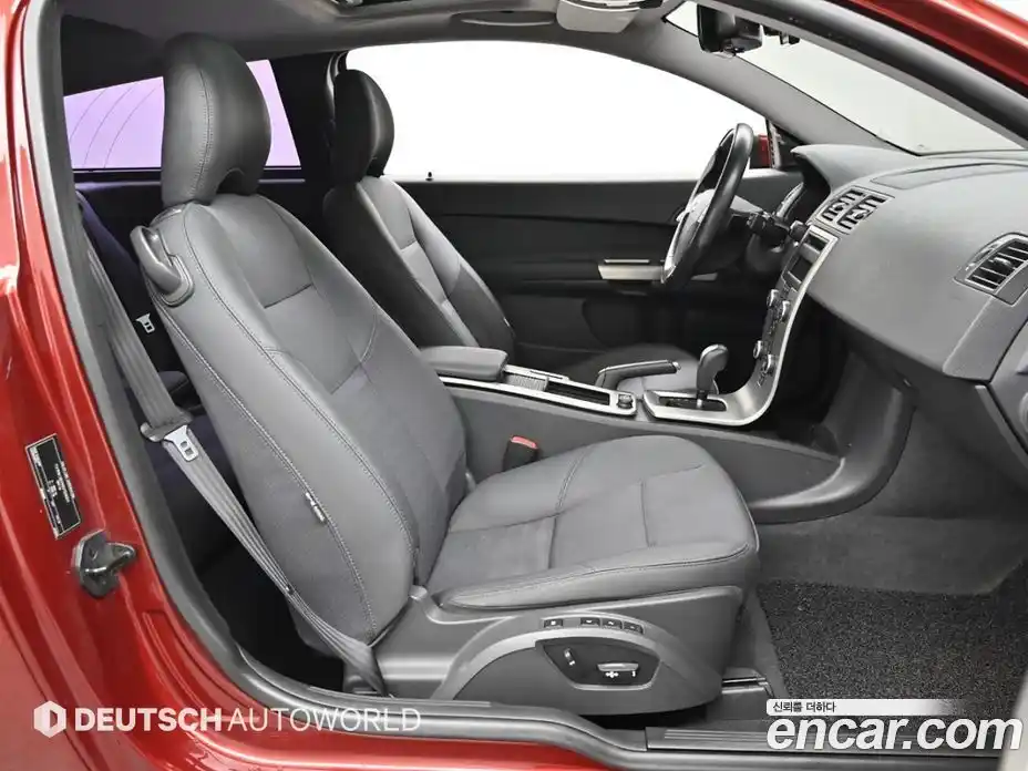 Volvo C30 2009 2.4 Автомат в Москве № 545283, фото 10