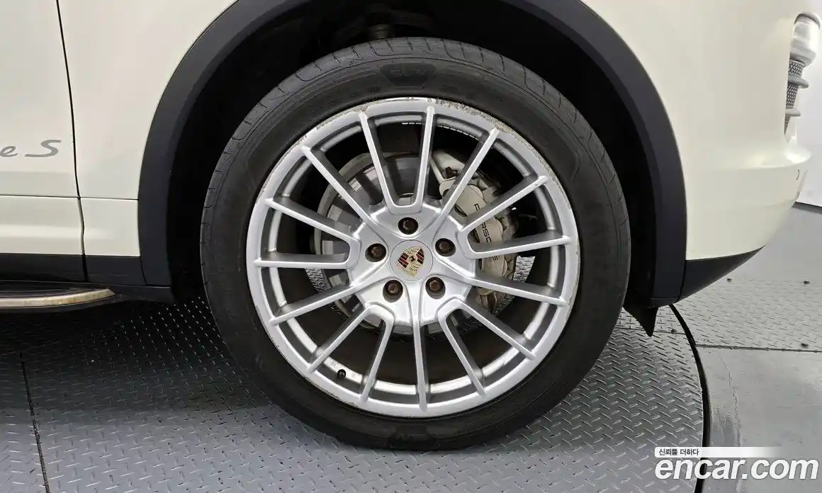 Porsche Cayenne 2012 4.8 Автомат в Москве № 545867, фото 5