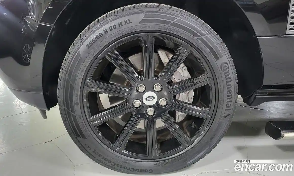 Land Rover Range-Rover 2011 4.4 Автомат в Москве № 546109, фото 5