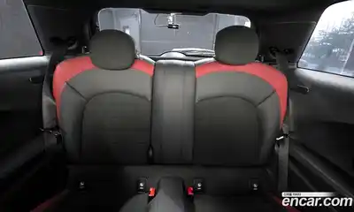 Mini Cooper 2019 2.0 Автомат в Москве № 546375, миниатюра 12