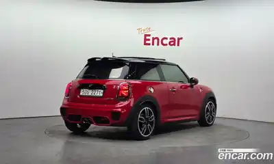 Mini Cooper 2019 2.0 Автомат в Москве № 546375, миниатюра 2