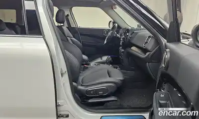 Mini Countryman 2023 1.5 Автомат в Москве № 546404, миниатюра 11