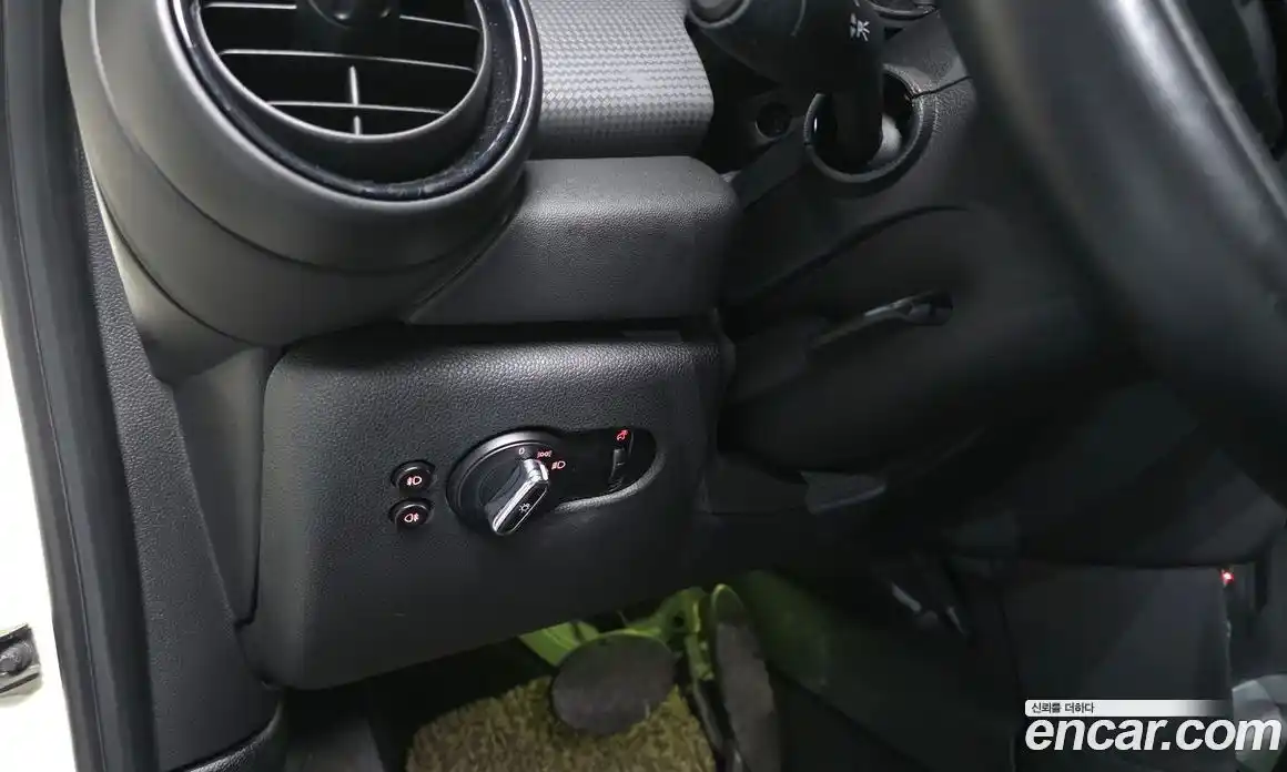 Mini Cooper 2016 1.5 Автомат в Москве № 546541, фото 14