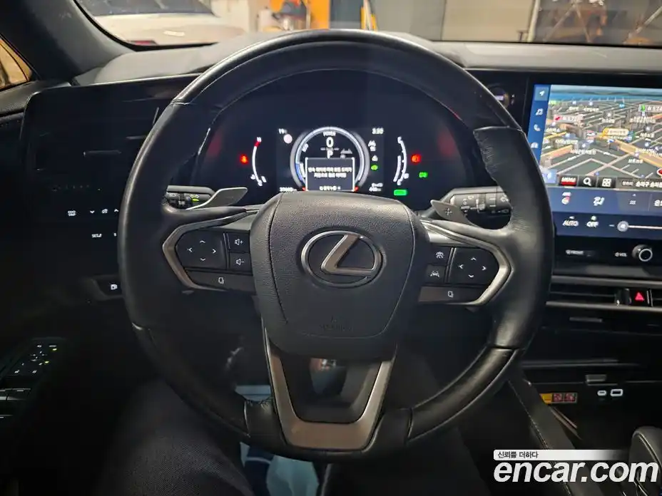 Lexus RX 2023 2.5 Вариатор в Москве № 547137, фото 12